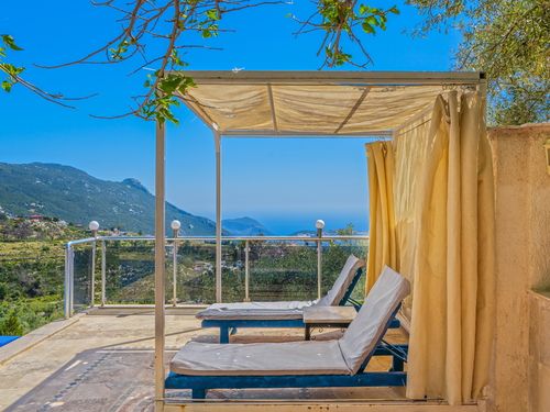  gece  -  Kasım
  | Kalkan Üzümlü'de Çocuk Havuzlu, Deniz Manzaralı 6 Kişilik Villa
